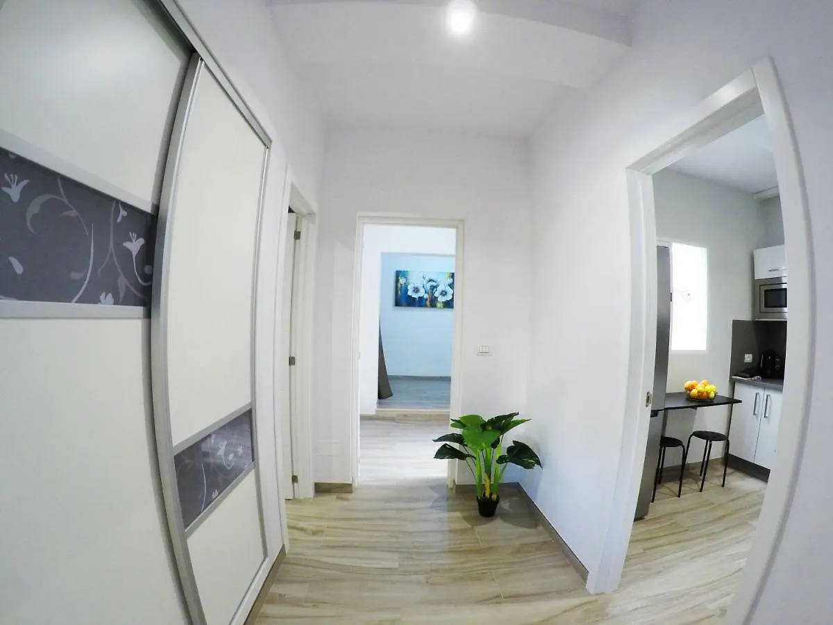 Apartamentos Ainara サンタクルスデテネリフェ